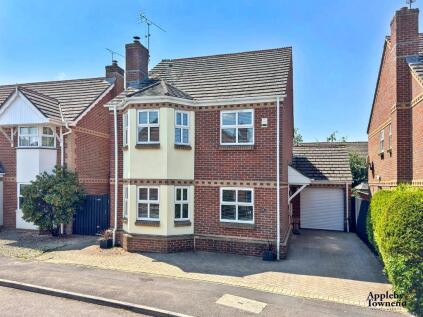 Acacia Close, Chippenham, Wiltshire, SN14 6RQ