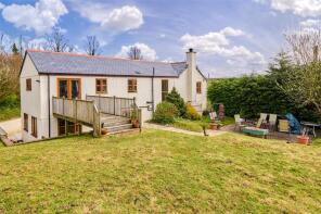 Lower Clennick Farm, Road From Trerule Hillhead To A38 Roundabout At Trerulefoot, Saltash PL12 5DB