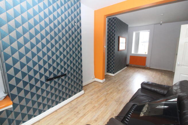 Lounge  2  T202608271447.jpg