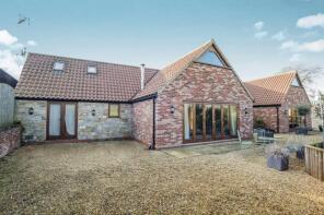 Timbrell Barn, Pool Farm Lane, Breadstone, Berkeley GL13 9HE