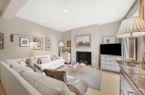 Sterndale Road, London, UK, W14