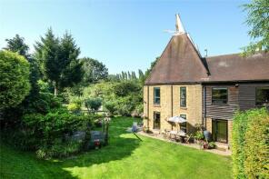 Goldings Oast, Battle Street, Cobham, Gravesend DA12 3DB