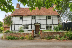 Tudor Cottage, Snitterfield Road, Stratford-upon-avon CV37 0SJ