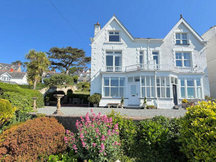4 Hillside, Aberdyfi, Gwynedd, Mid Wales, LL35