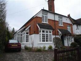 3, The Crosspath, Radlett WD7 8HR