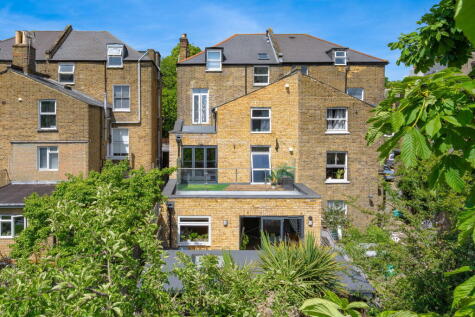 Thurlow Park Road, Dulwich, SE21 8HY