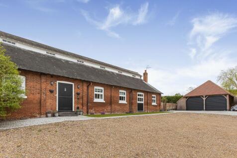 Stable House, Childwickbury, St. Albans, AL3 6LB