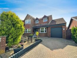 7, Acorn Drive, Crook DL15 0TF