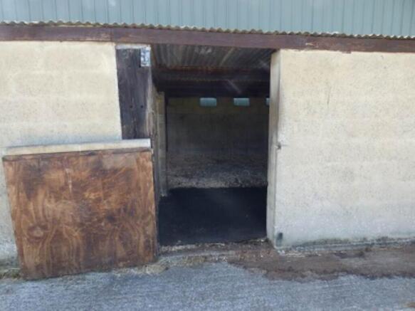 EXTERNAL STABLE