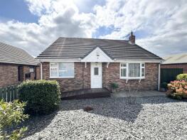 2, Steeple Avenue, Grange Moor, Wakefield WF4 4TG