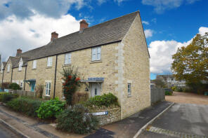 2, Sycamore Close, Tetbury GL8 8SR