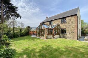 Saffron Cottage, Access To Lanhern Gate, Higher Tolcarne, St. Columb TR9 6DD