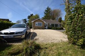 Donne House, Donne Lane, Lower Odcombe, Yeovil BA22 8TY