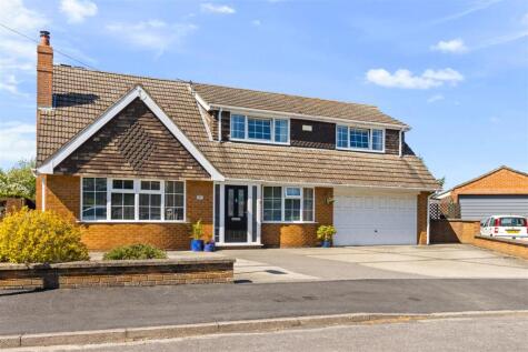 Harneis Crescent, Laceby, Grimsby