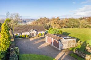 Rosedale Lodge, High Street, Cropton, Pickering YO18 8HL
