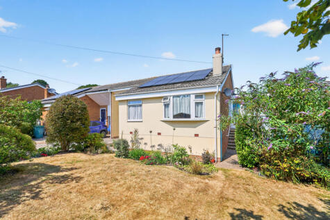 Greenlydd Close, Niton, Ventnor