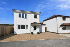 3, Carmel Close, Porth CF39 8BF