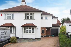 19, Hurst Close, Hayes, Bromley BR2 7JG