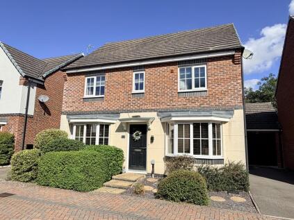 Clarke Crescent, Countesthorpe, Leicester, Leicestershire. LE8 5XT