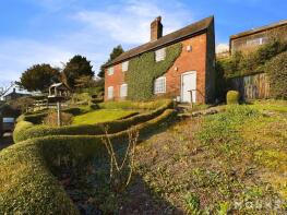 Sunnieside, Shrewsbury Road, All Stretton SY6 6HJ