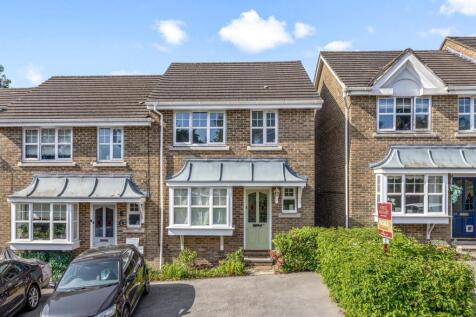 Pellings Farm Close, Crowborough, TN6