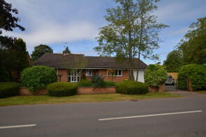 44, Main Street, Newark NG23 6NN