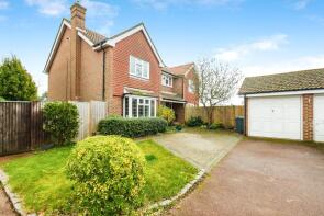 19, Appletree Walk, Littlehampton BN17 5QN