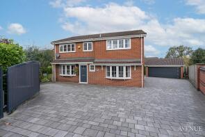 61, Kingfisher Crescent, Fulford, Stoke-on-trent ST11 9QE