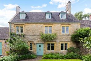 2 Longwood House, Church Place, Moreton-in-marsh GL56 0XB