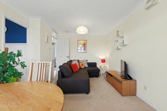 Living Area - Ang...