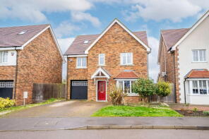 2d, Howard Close, Bedford MK45 3JW