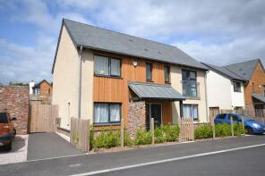 11, Longstem Drive, Totnes TQ9 6FS