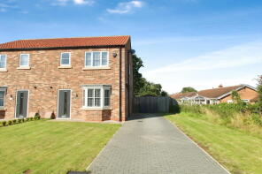 1, Willow Drive, Camblesforth, Selby YO8 8SP