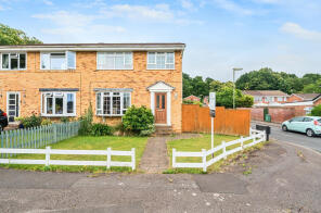 18, Larkspur Chase, Southampton SO19 6AZ