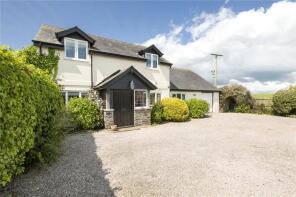 Hope Cottage, South From Galmpton Cross, Galmpton Cross, Kingsbridge TQ7 3ET