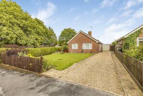31, Lark Hill, Newmarket CB8 8RT