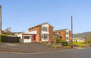 18, Cheriton Grove, Pontypridd CF38 1PF
