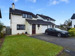 18, Manor Park, Holsworthy EX22 7RG