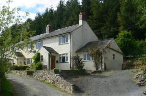 8, Tan Hinon, Old Hall, Llanidloes SY18 6PR