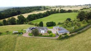 Gladdenhill, Braidwood Road, Braidwood, Carluke ML8 5NG