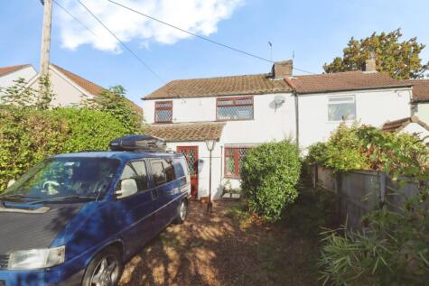 Crown Road, Kingswood, Bristol, BS15
