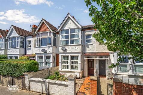 Leighton Road, Northfields