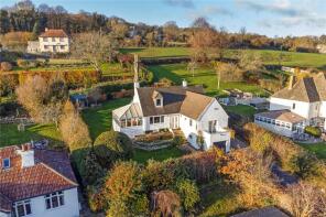 Penlan, Cheltenham Road, Pitchcombe, Stroud GL6 6LZ