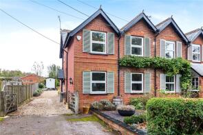 Strodes Cottage, Andover Road, Winchester SO21 3AY