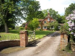 Pound Cottage, Charlecote Road, Warwick CV35 9EW