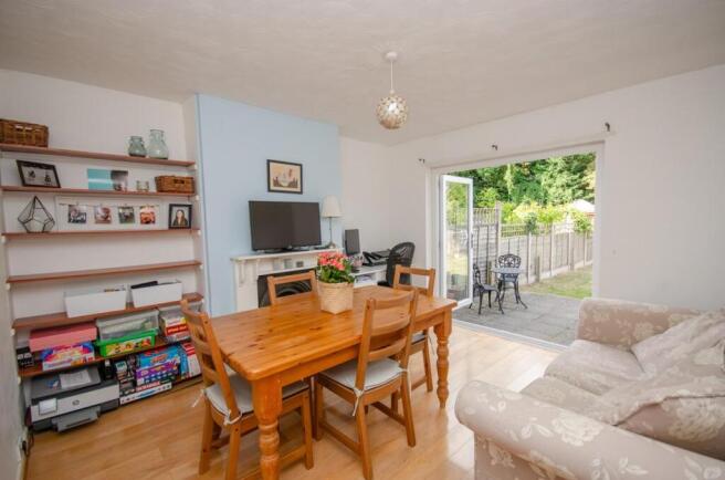 Dining room.jpg
