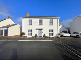 7, Buckley Gardens, Weymouth DT3 4FZ