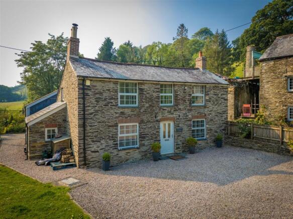 Parry Heskin Mill Cottage-19.jpg