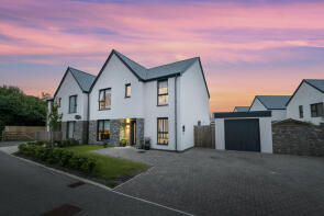 26, Cherry Blossom Way, Sparkford, Yeovil BA22 7FW