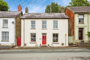 Maes Y Haf, Wind Street, Llandysul SA44 4BH